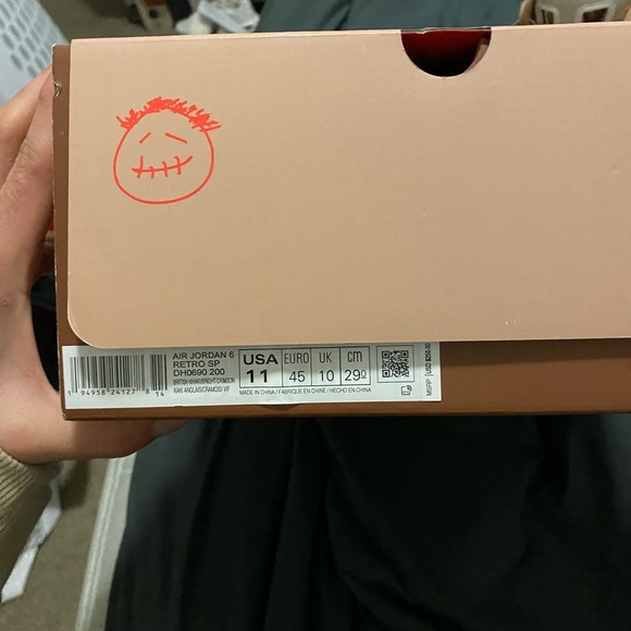 Travis Scott Jordan 6 British khaki - Picture 8 of 10